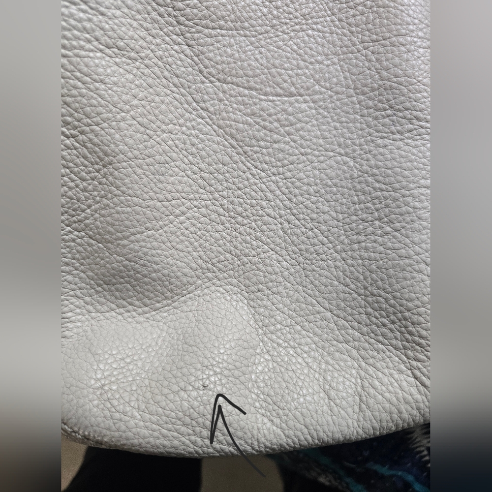 Michael Kors 'Fulton'Cream Leather Hobo Bag - Picture 5 of 13